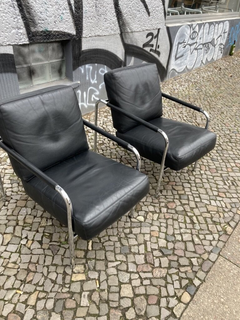 Zanotta Susanna 852 Sessel