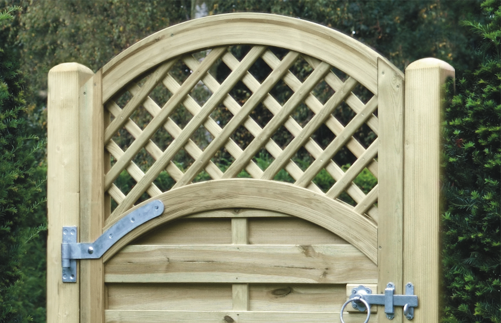 ARCHED LATTICE TOP GATE