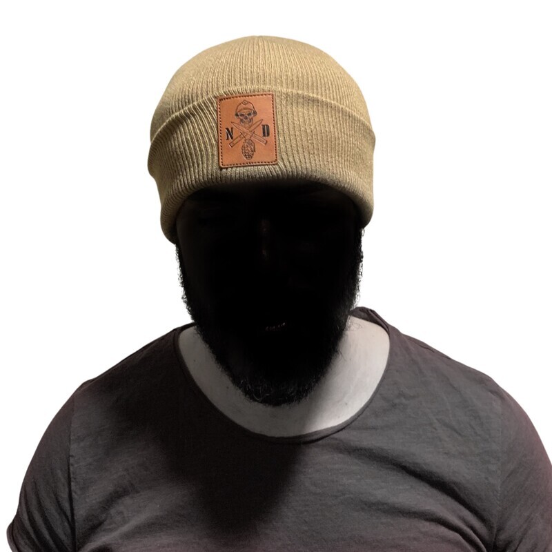 Non Dolet Cappellino Invernale, Leather Label