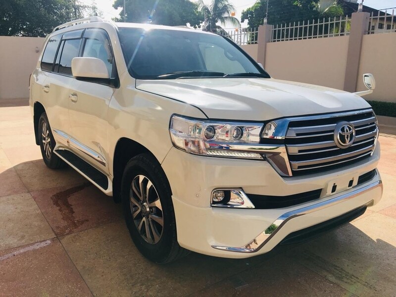 Land Cruiser V8