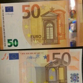 50 Euro Bank Notes x 100
