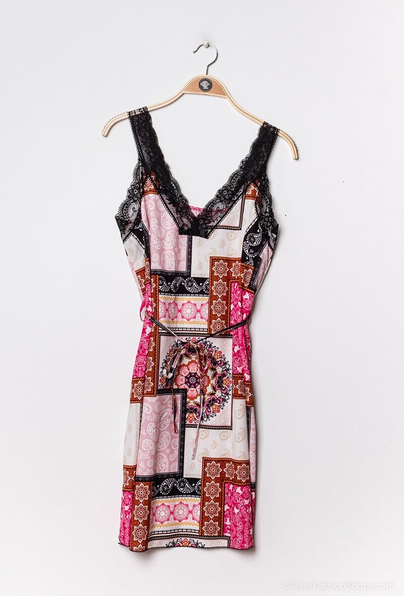 robe fushia dentelle