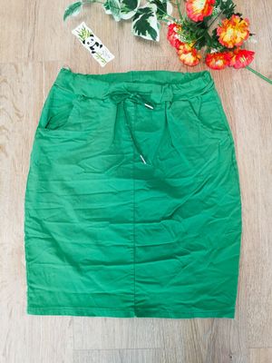 Jupe taille élastiquée verte avec poches
