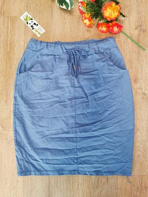 Jupe taille élastiquée bleu jean avec poches