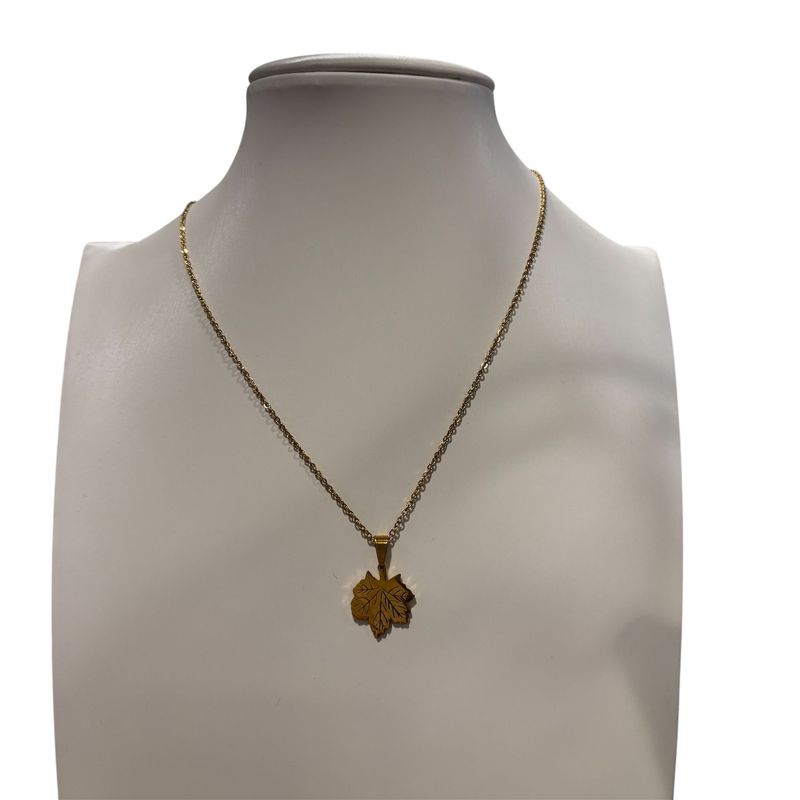 Collier feuille