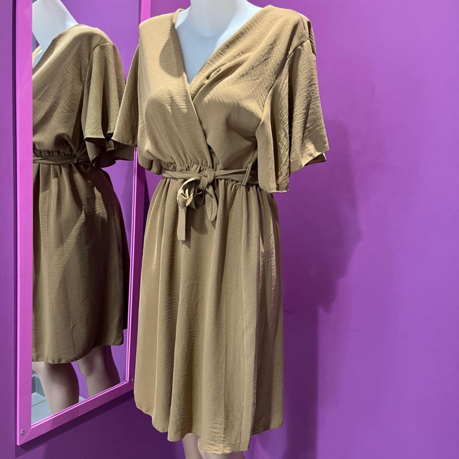 Robe Col V tabac fluide