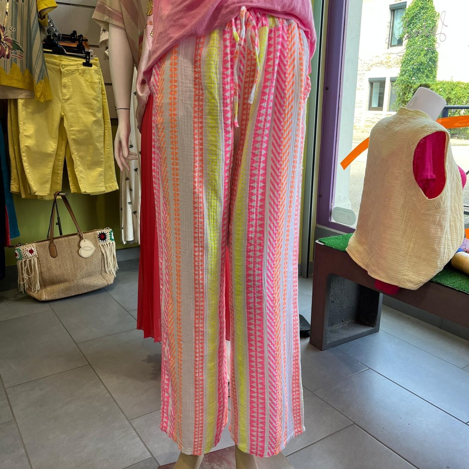 Pantalon à rayures fluo