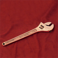 Adjustable-End Wrench