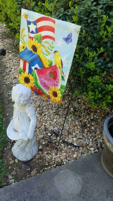 Patriotic Birdhouse Garden Flag