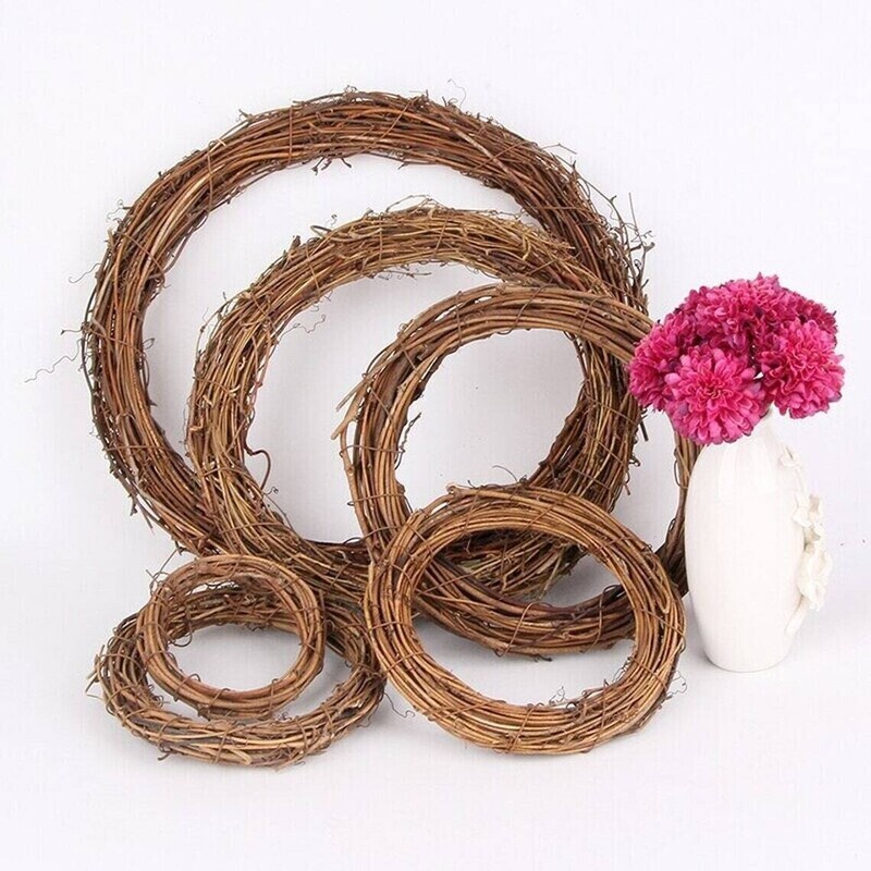 NATURAL DRIED RATTAN WREATH RING