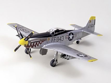 1/72 NORTH AMERICAN F-51D MUSTANG - KOREAN WAR