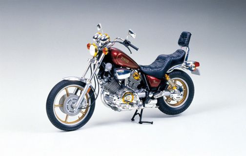 1/12 YAMAHA VIRAGO XV1000