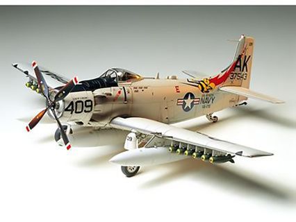 1/48 DOUGLAS SKYRAIDER AD-6 (A-1H)