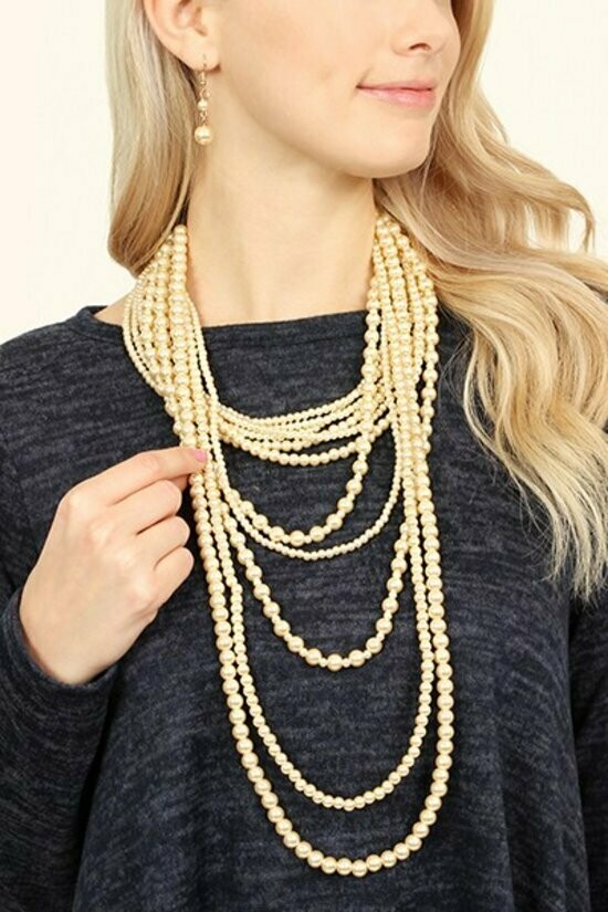 Long Multilayered PEARL LAYER AND EARRING SET
