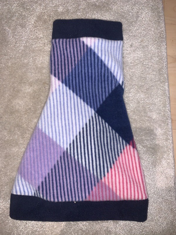 Hip To Be Square W Navy Trim (Large)