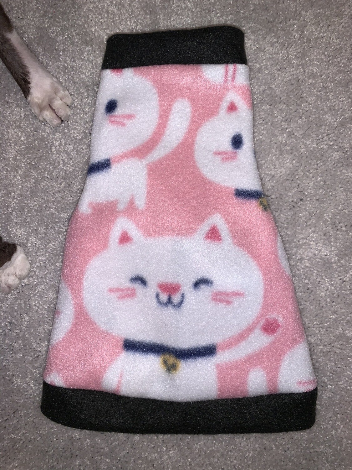 Lucky Cat W Black Trim