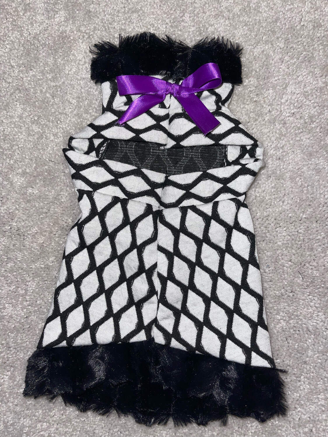 Vision Thing Tuxedo W Faux Fur Trim Purple Bow (size Medium) Restock