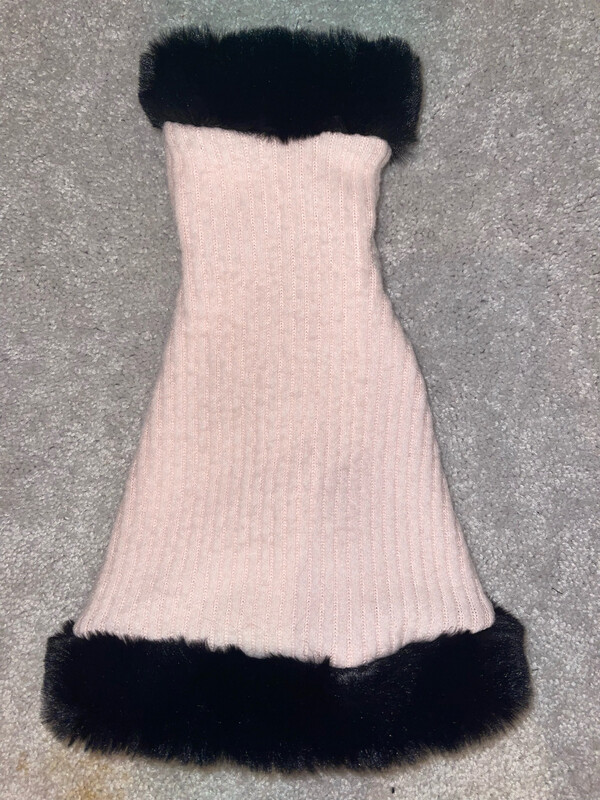 Betty Draper W Dense Faux Fur Trim