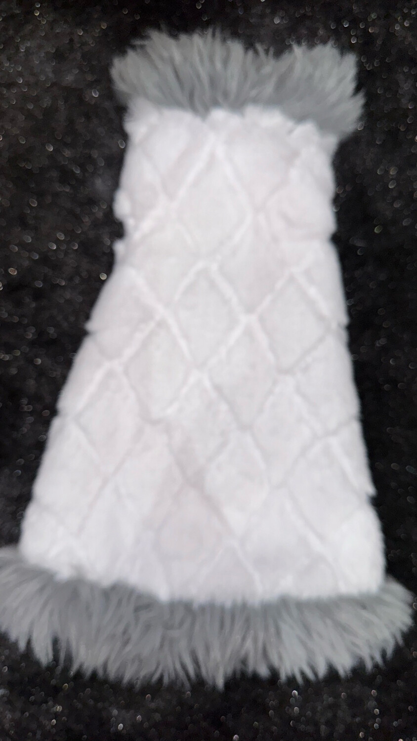 Fuzzy Bunny White Diamonds W Grey Trim