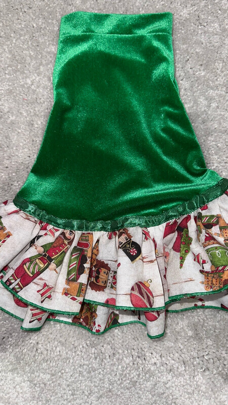 Green Velvet Nutcracker Dress W Gingham Small Bow tie (Large)