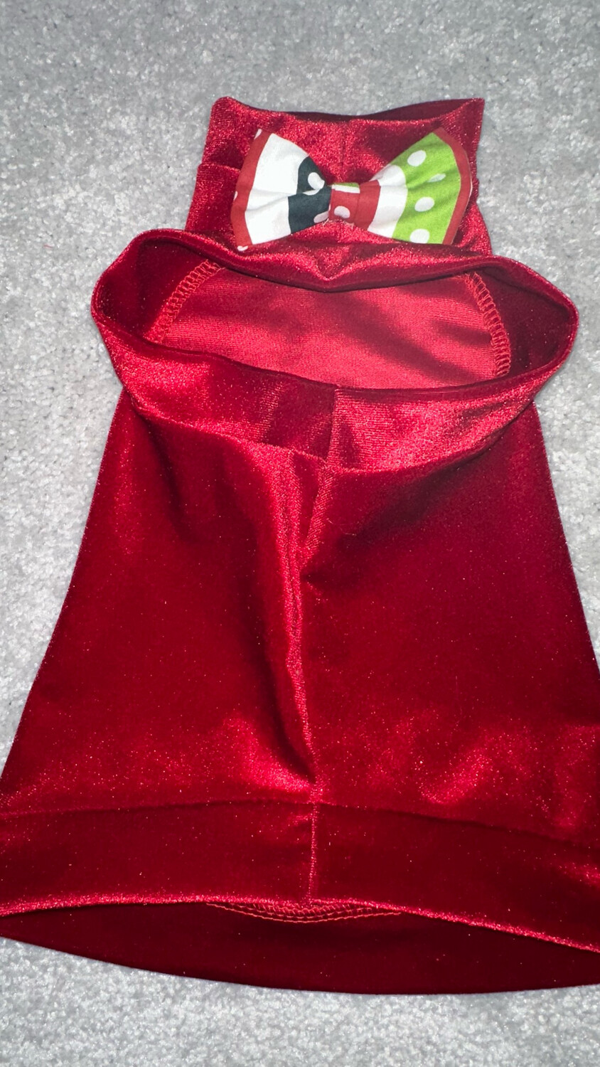 Red Velvet Tuxedo W Striped And Polka Dot Holiday Bow Tie (Medium)