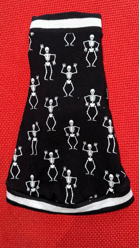 Skeleton Crew (Glows In The Dark)