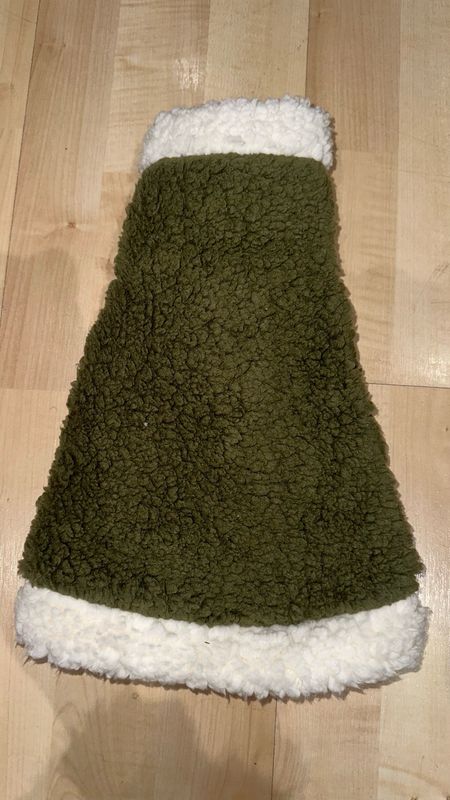 Baa Baa Olive And Ivory Sheep (Medium)