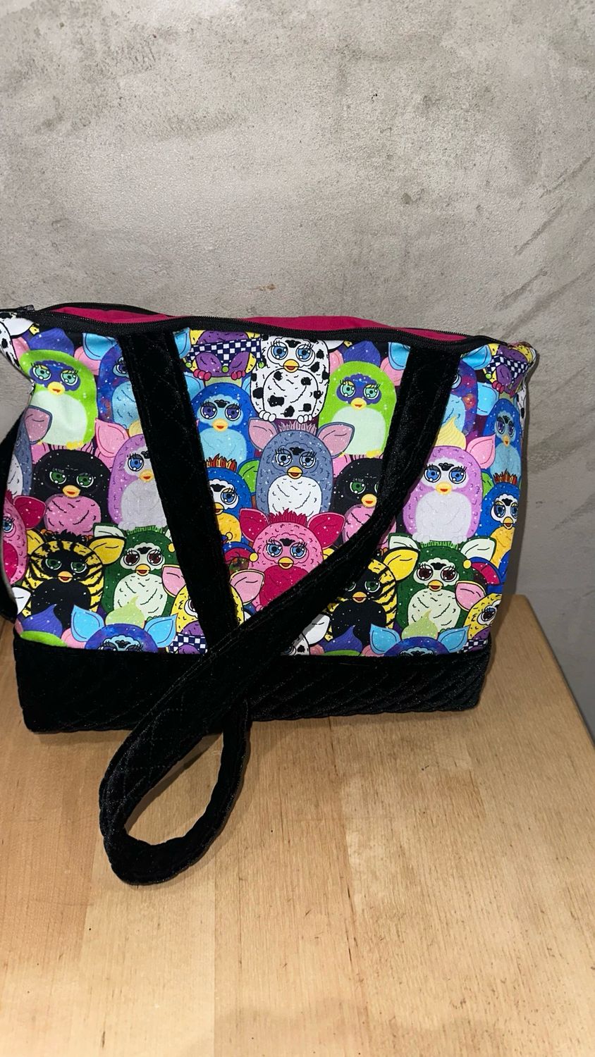 Furby Handbag W Magenta Lining