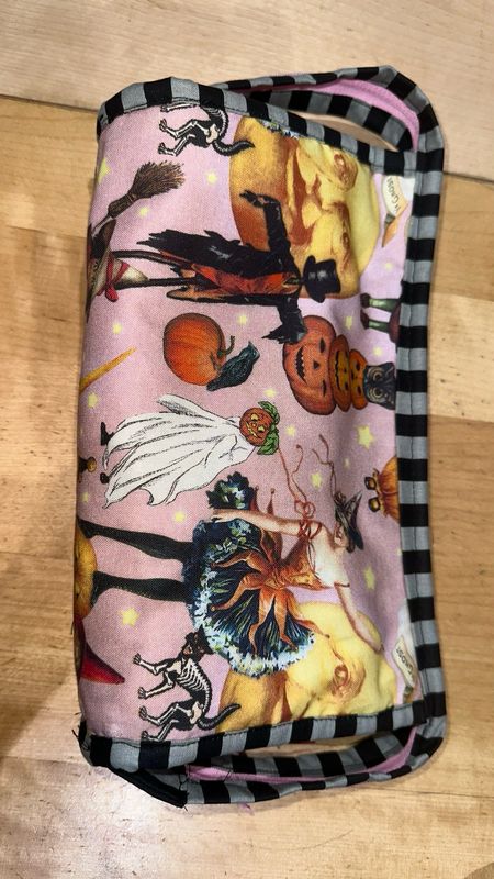 Vintage Halloween Bag W Zipper Pockets