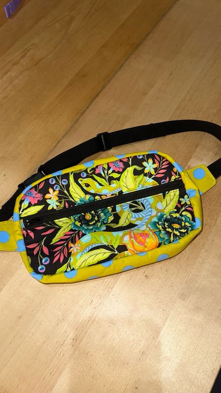 Serpent Fanny Pack