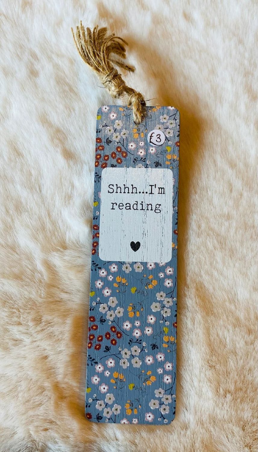 'Shhh...I'm Reading' Bookmark