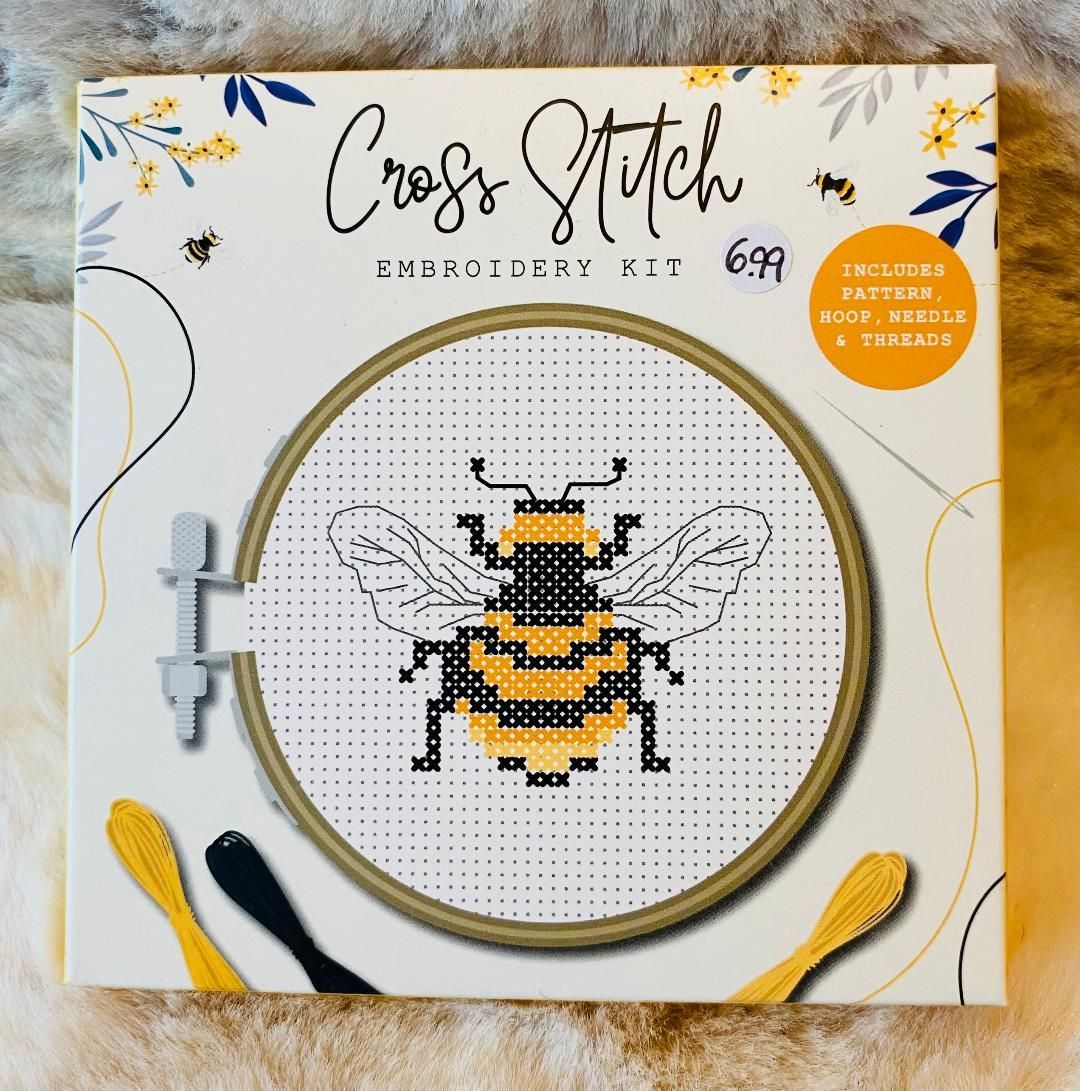 'Bumble Bee' Cross Stitch