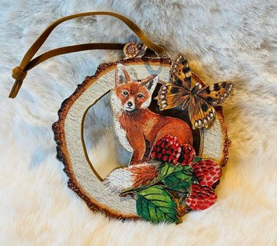 'Fox/Berries' Hanger