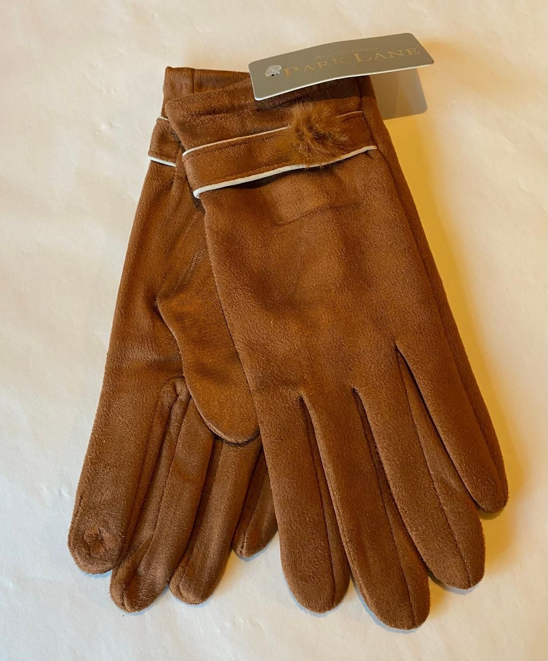 Tan 'Strap/Pom-Pom' Gloves