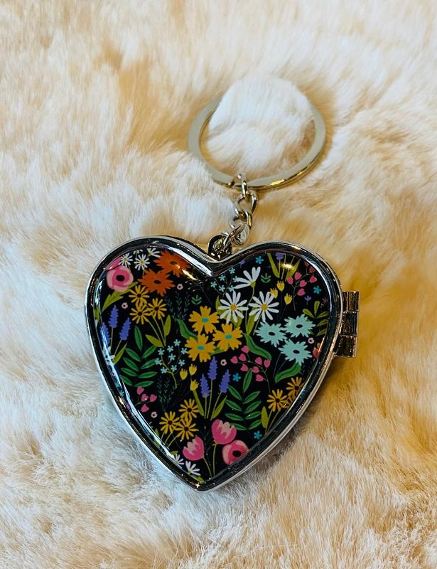 'Flower Market' Pill Box Keyring