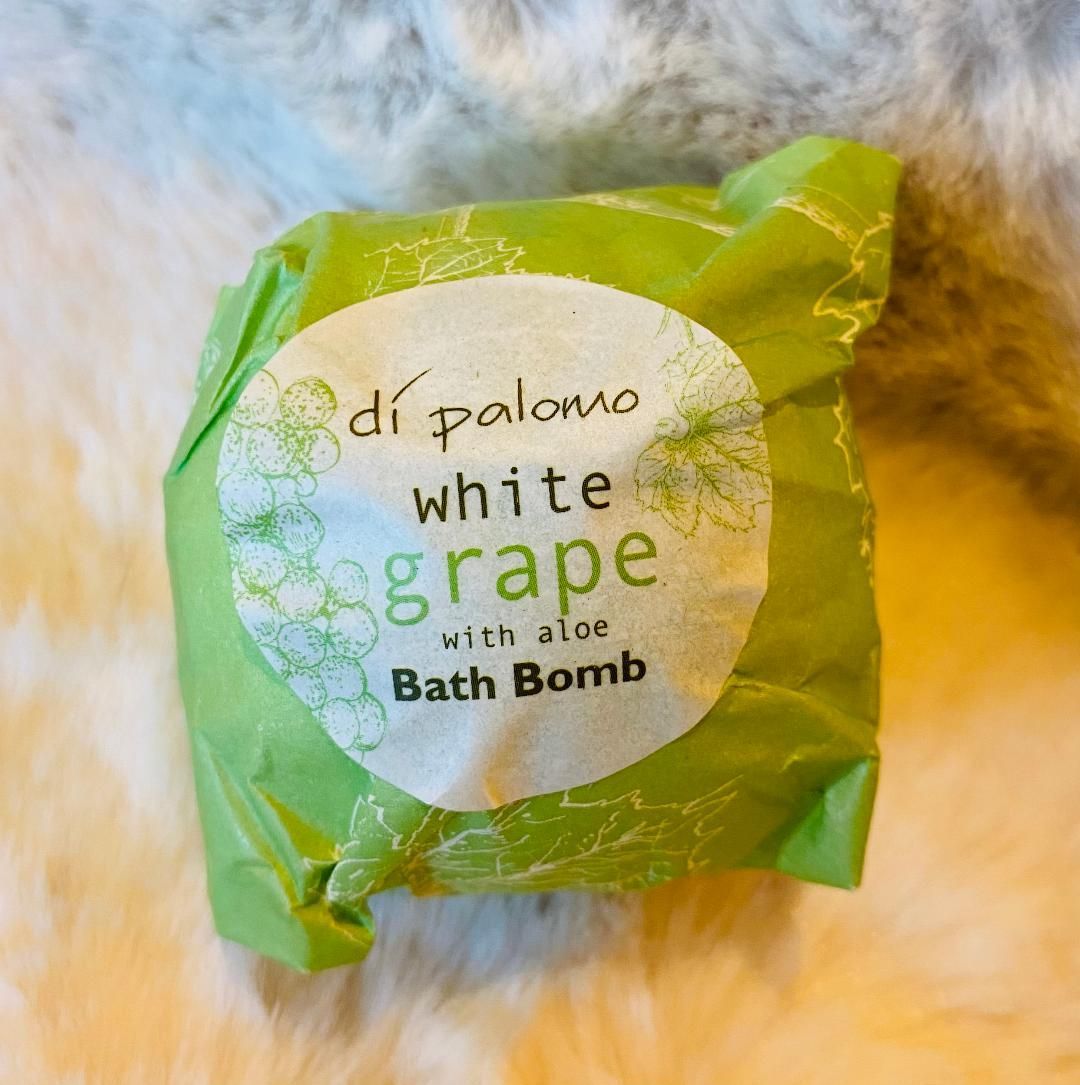 'White Grape' Bath Bomb