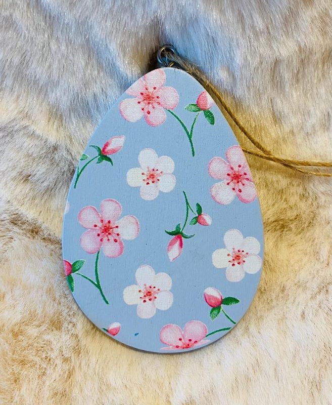 'Cherry Blossom' Egg Hanger (Blue)