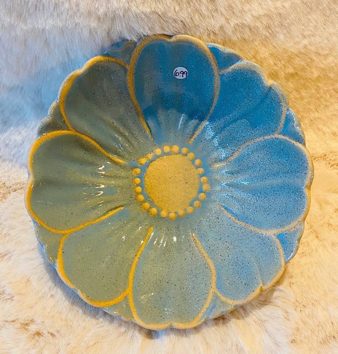 Large 'Blue Daisy' Dish