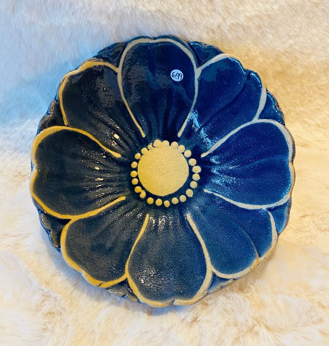 Large 'Navy Daisy' Dish