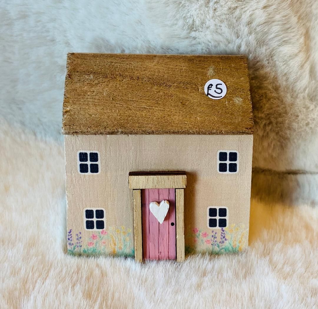 Blush 'Cottage' Block