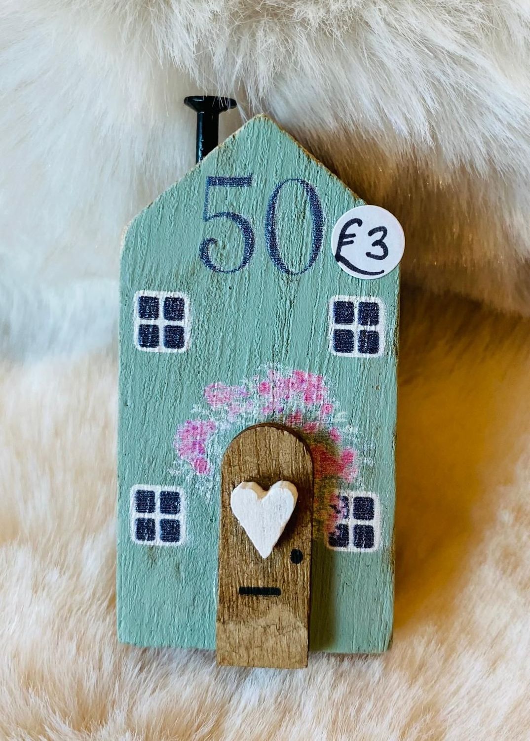 '50' Mini House Block