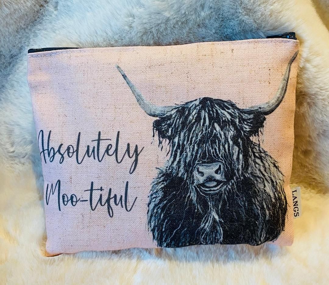 'Highland Cow' Beauty Bag (B)