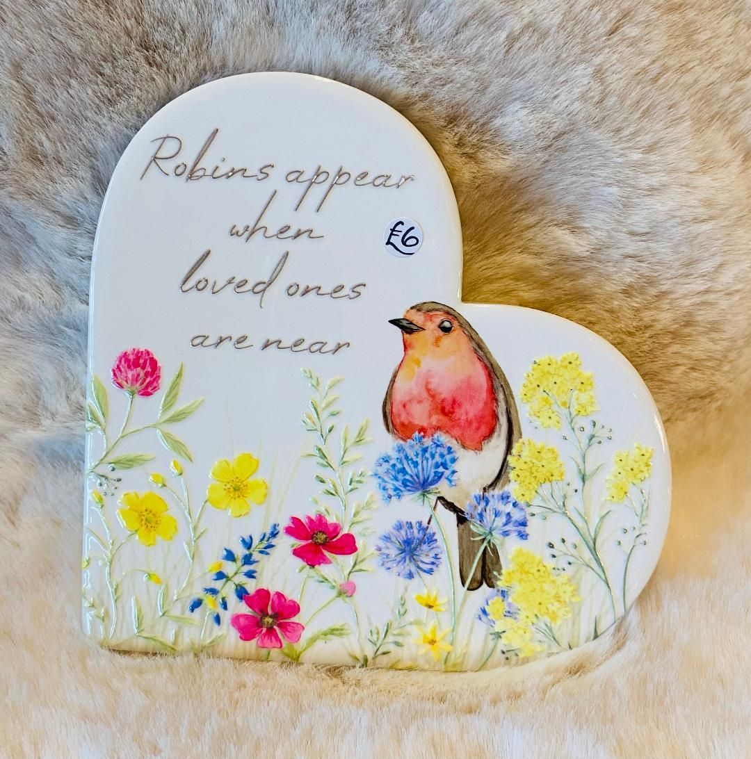 'Robins Appear' Ceramic Heart Block