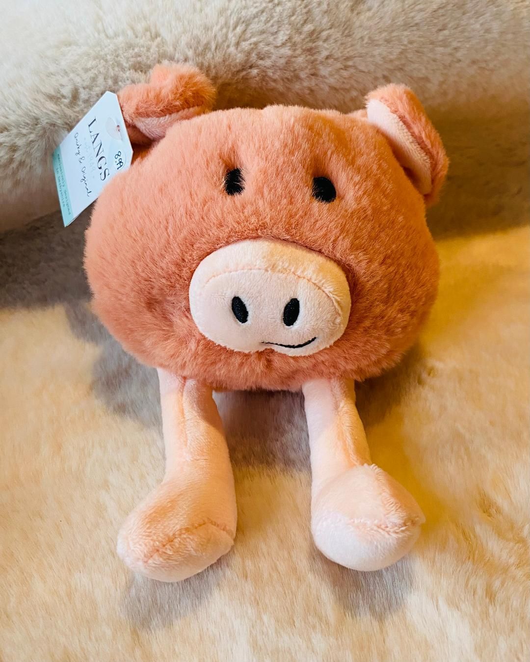 'Primrose Pig' Shelf Sitter