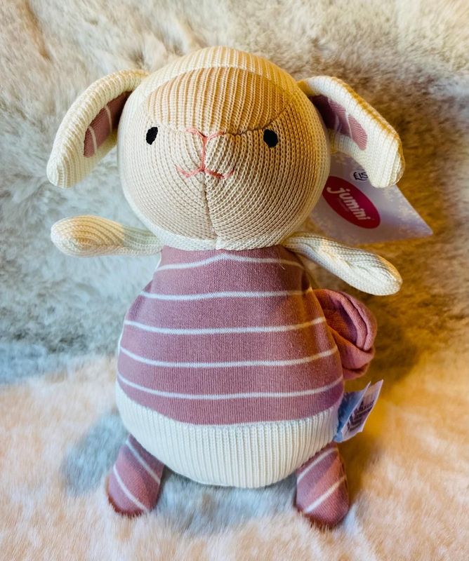 'Lamb Comforter'