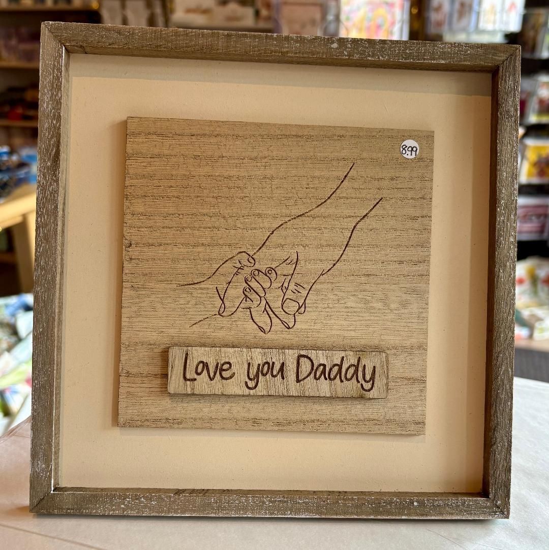 'Love You Daddy' Plaque