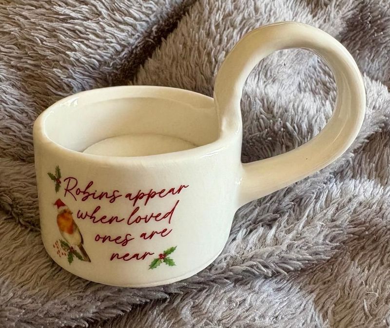 'Robins Appear' T.Light Cup