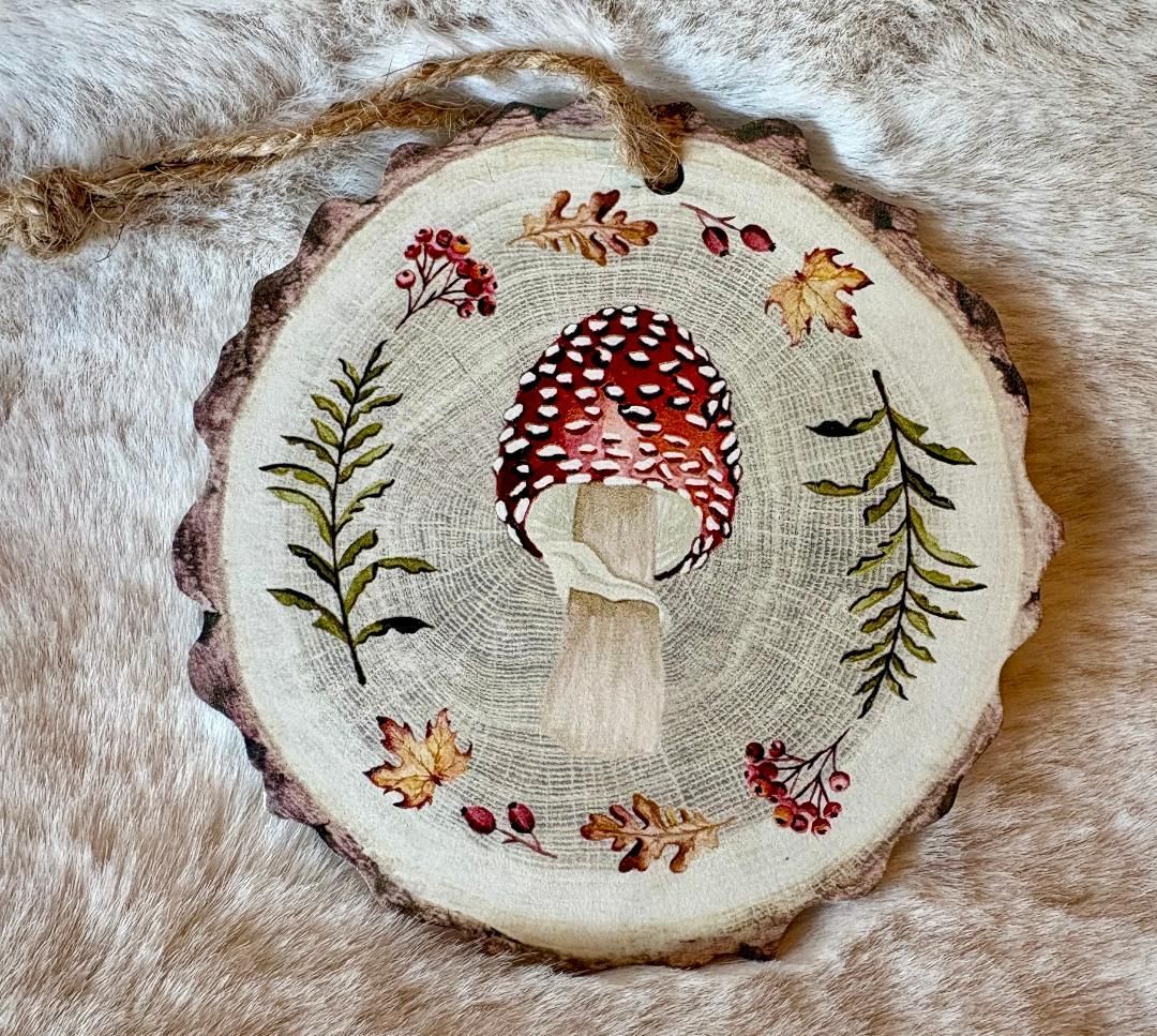 'Toadstool' Hanger - A