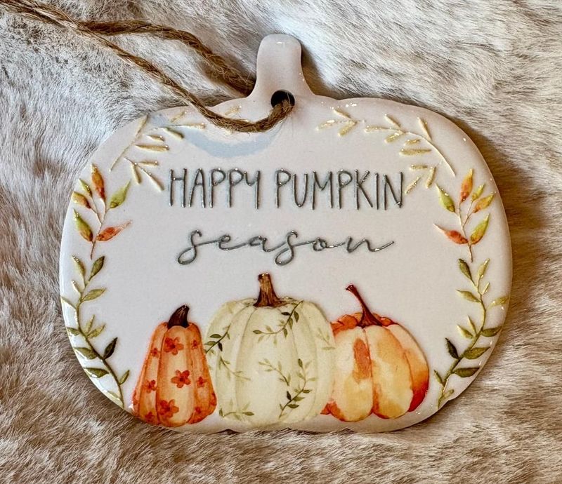 'Happy Pumpkin Season' Hanger