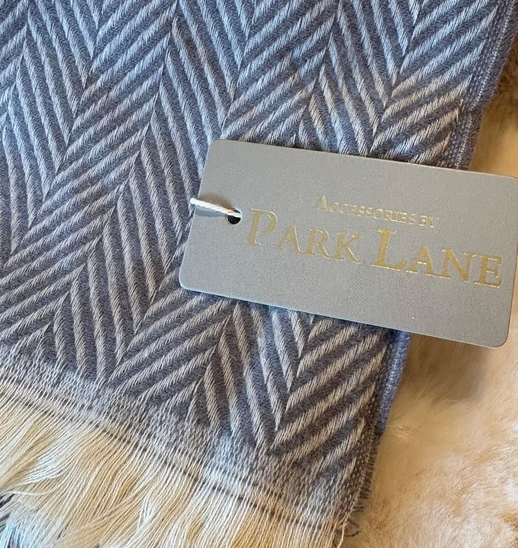 Grey 'Chevron' Scarf